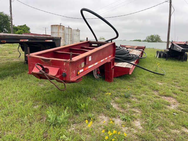 1970 Shop built 34 ft T/A Oilfield Trailer