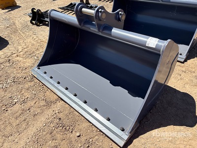 Warrior WBMCC7-1500 60 in Cleanup Excavator Bucket