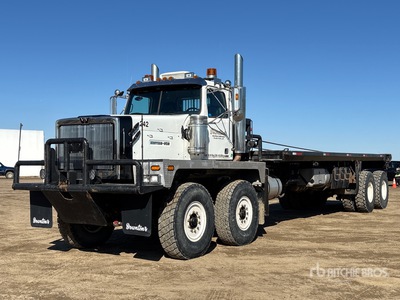 2013 Western Star 6900XDG 8x4 Twin-Steer شاحنة مسطحة