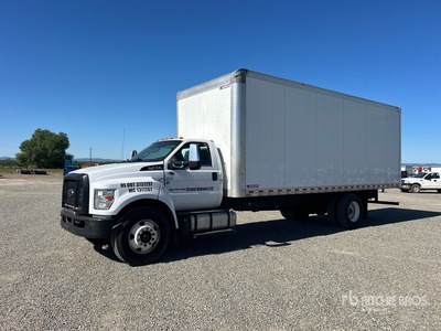 2022 Ford F-750 4x2 Van Truck