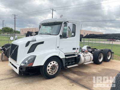 2016 Volvo VNL 6x4 T/A Day Cab Truck Tractor (Inoperable)