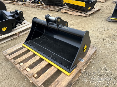 Dynamic Entities 40 in Cleanup Excavator Bucket