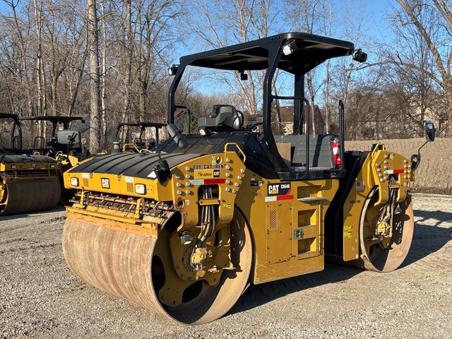 2017 Cat CB64B Double Drum Roller