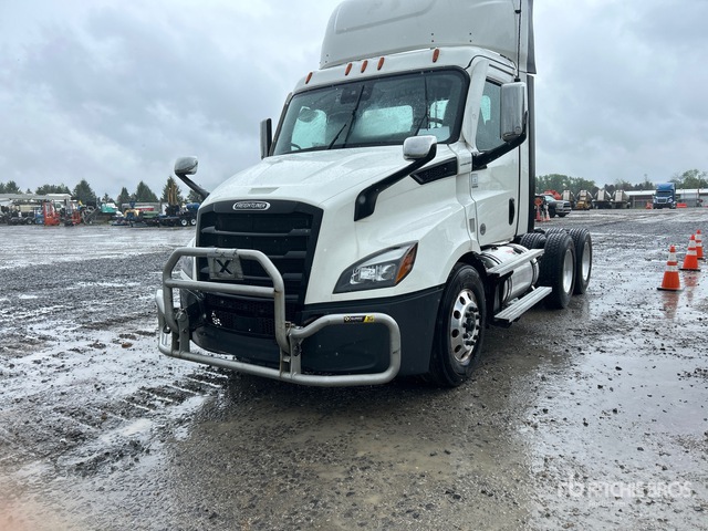 2018 FREIGHTLINER CASCADIA