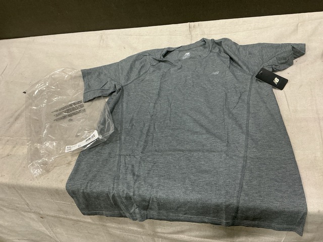 (84) New Balance MIL737 Performance Tee Shirts
