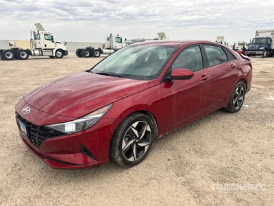 2023 Hyundai Elantra Auto