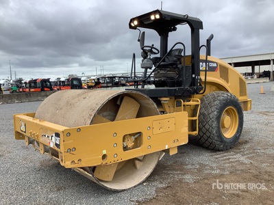 2015 Cat CS56B Gladde trommelpers