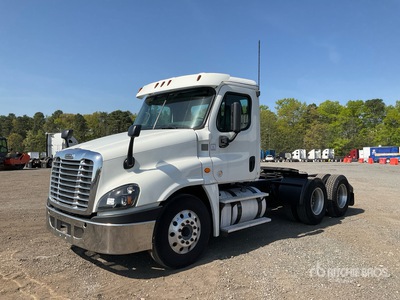 2017 Freightliner Cascadia 125 6x4 T/A Day Cab Truck Tractor