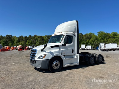 2020 Freightliner Cascadia 126 6x4 トラックトラクター（T/A）