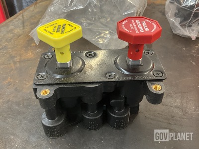 (6) Haldex Midland N4400T Manifold Dash Valves
