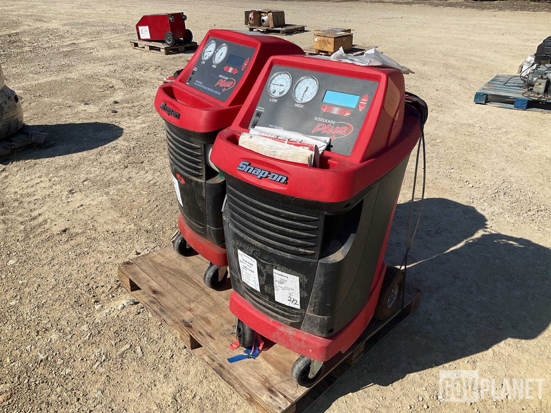 Surplus (2) Snap-On KOOLKARE PLUS Refrigerant Recovery, Recycling