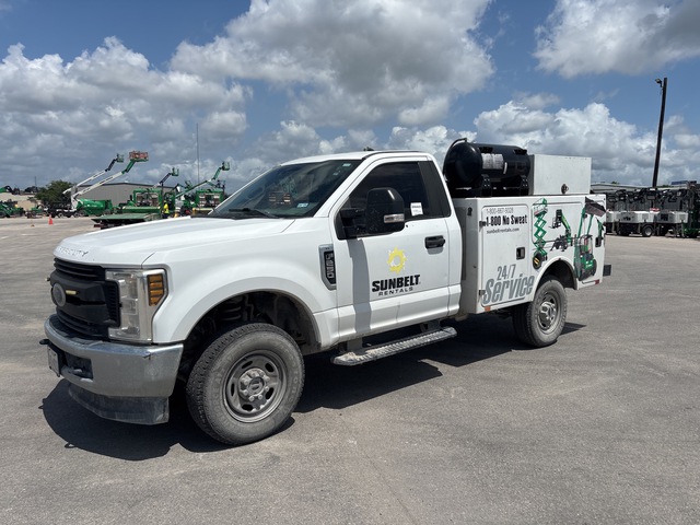 2018 Ford F-250 XL 4x4 Service Truck 2018 Ford F-250 XL 4x4 Service Truck
