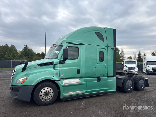 2020 FREIGHTLINER CASCADIA