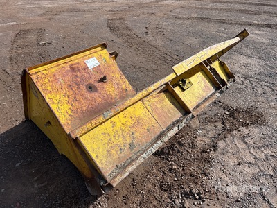 Curb and Gutter Machine