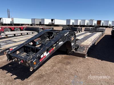 2014 Trail King 70000 lb 53 ft Tri/A Flatbed Trailer