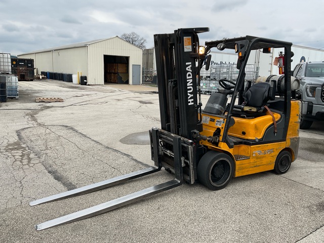 2021 Hyundai 30LC7A 4470 lb Cushion Tire Forklift