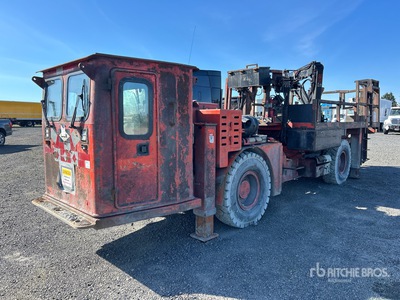 DUX S1-SLP5000N 4x4 Underground Scissor Lift Truck Varios euipos de mineria (Inoperable)