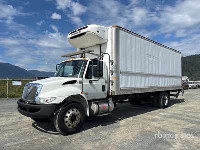 2019 International 4300 4x2 Refrigerated Truck