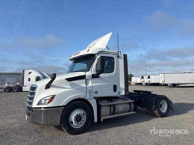 2020 Freightliner Cascadia 126 4x2 Cabeza Tractora Cabina Corta