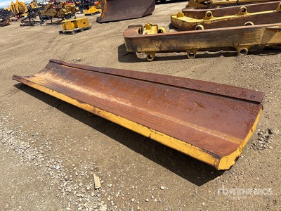 WBM 168 in V Dozer Blade