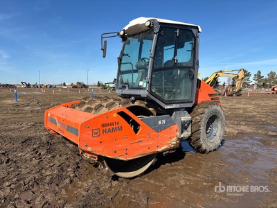 2017 Hamm H7I Padfoot Drum Compactor