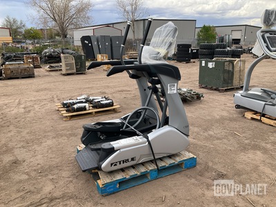 True XCS900 Elliptical