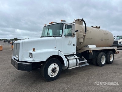 Volvo 6x4 Tanker Truck
