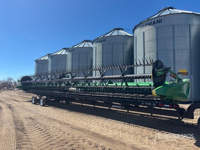 2024 John Deere HD50F 50 ft Flex Hinged Draper Tête de moissonneuse-batteuse