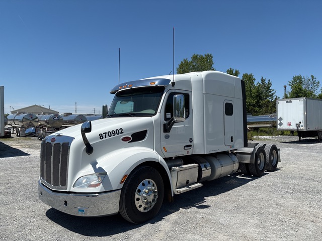 2018 Peterbilt 579 6x4 T/A Sleeper Truck Tractor