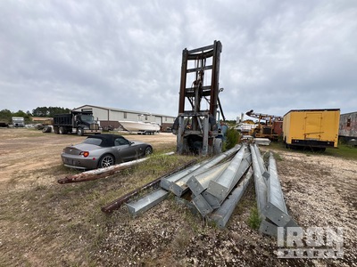 Wiggins Pneumatic Tire Marine Montacargas (Inoperable)