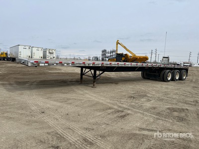 2000 Wilson 51 ft Tri/A Flatbed Trailer