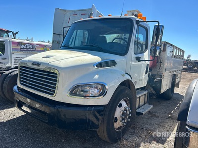 FEC 4416 4400 lb Knuckle Boom on 2015 Freightliner M2 106 4x2 Tire Service Boom Truck (Inoperable)