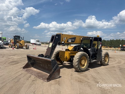 2013 Cat TL943C Telehandler