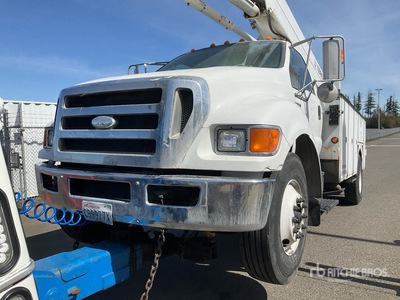 2008 Ford F-750 Camion Nacelle (Inoperable)