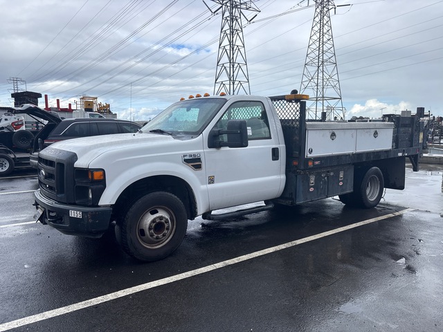 2008 Ford F-350 XL 4x2 Flatbed Truck 2008 Ford F-350 XL 4x2 Flatbed Truck