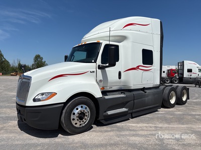 2022 International LT625 6x4 T/A Sleeper Truck Tractor