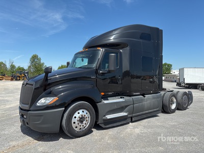2022 International LT625 6x4 T/A Sleeper Truck Tractor