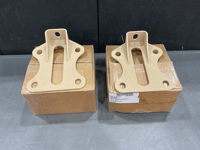 (108) Oshkosh 4011655 Vehicular Components Brackets