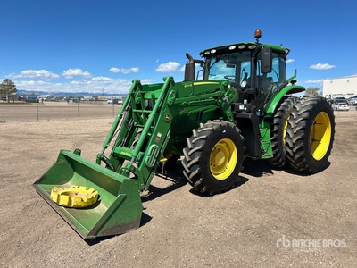 2015 John Deere 6155R 4WD Tractor