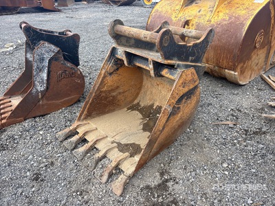 29.5 in Q/C Digging Excavator Bucket