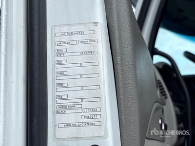 2020 Peterbilt 579 6x4 T/A Sleeper Truck Tractor