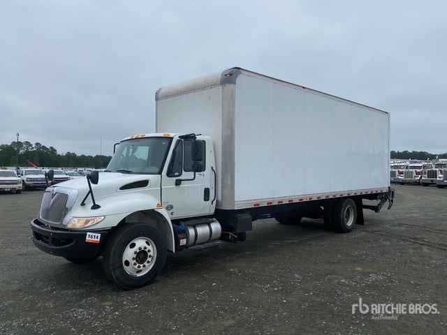 2019 International 4300 4x2 Van Truck