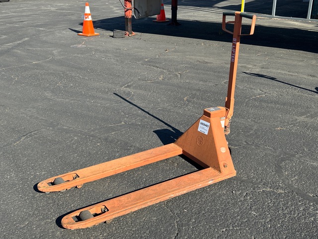 BT L2300 Pallet Jack BT L2300 Pallet Jack