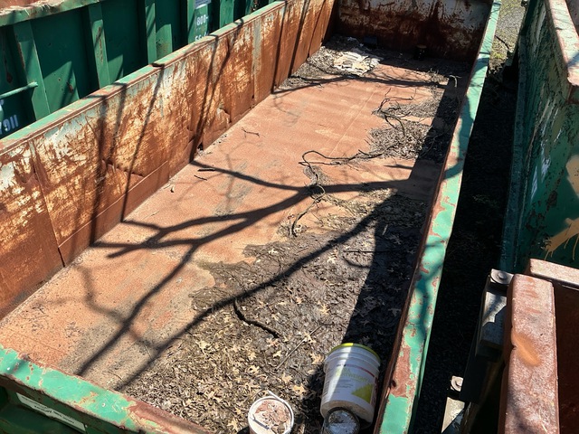 22 ft 20 cyd Roll-Off Container