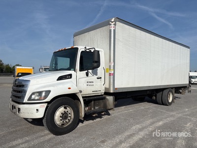 2020 Hino 268 4x2 Furgoneta caja cerrada
