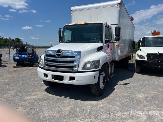 2020 Hino 268 4x2 Van Truck