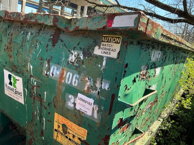 22 ft 30 cyd Roll-Off Container