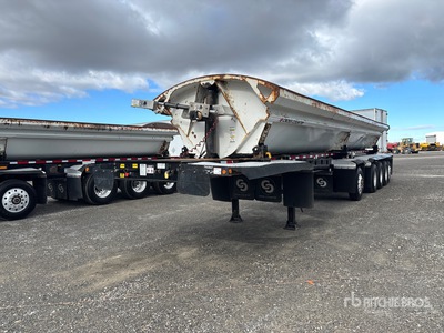 2021 Cross Country 40 ft Bogie/A Remorque à benne