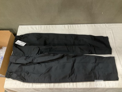 (190) Pairs of Women's Food Service Pants