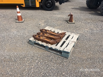 Qty of (3) Ripper shanks Divers